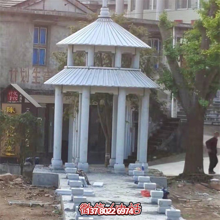 精美大理石雕刻二層涼亭，為農(nóng)村文化廣場(chǎng)添彩