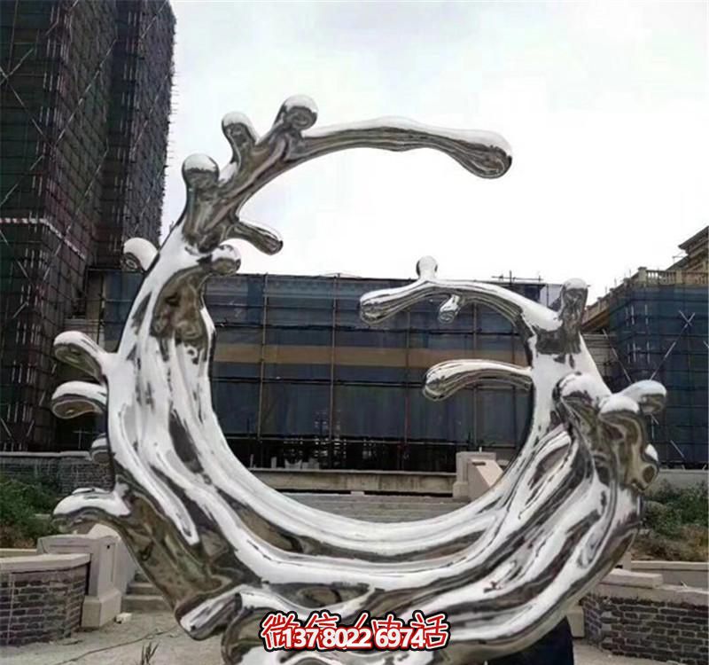 精美不銹鋼浪花雕塑，點綴小區(qū)裝飾
