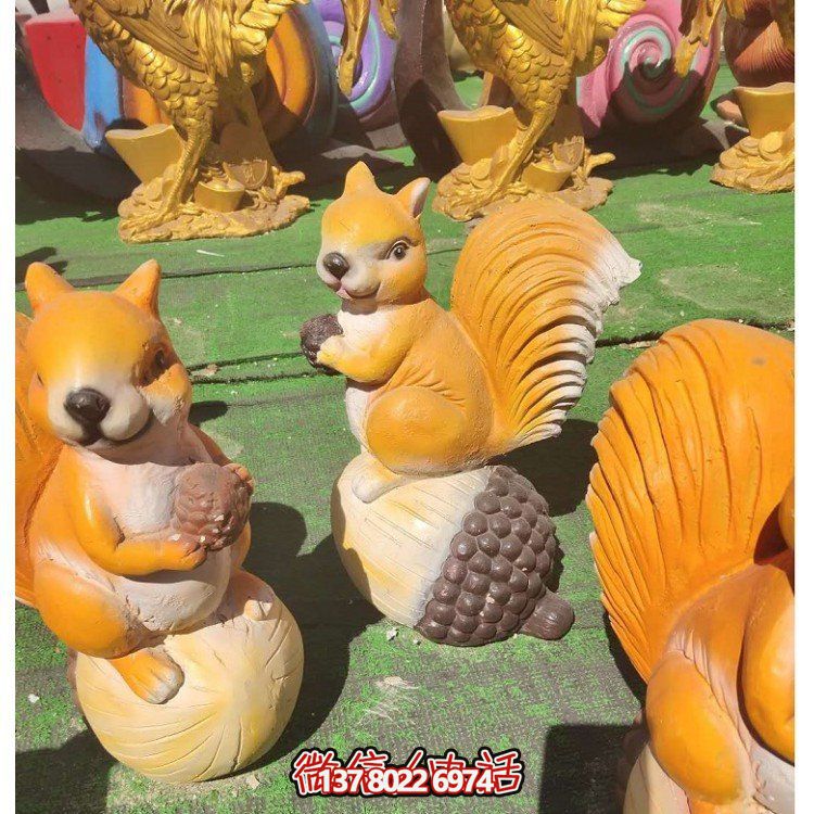 集游樂、景觀、動物園于一體的玻璃鋼仿真卡通動物游樂場