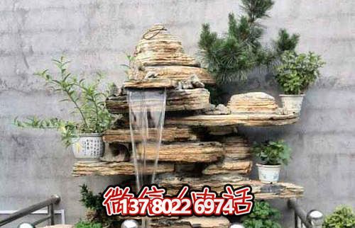 精致小型庭院，石假山流水雕塑擺放
