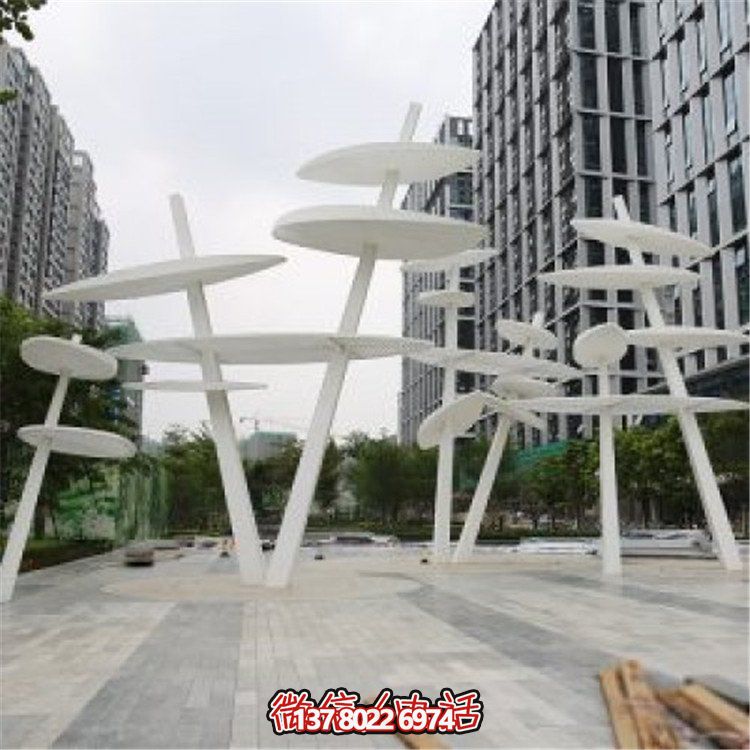 不銹鋼大型樹(shù)葉雕塑，為你的戶外景觀創(chuàng)造獨(dú)特的創(chuàng)意