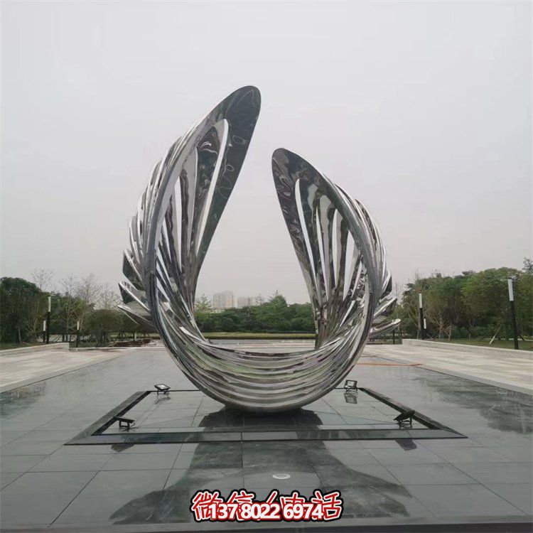 不銹鋼抽象翅膀藝術(shù)雕塑，為戶外廣場(chǎng)增添獨(dú)特景觀