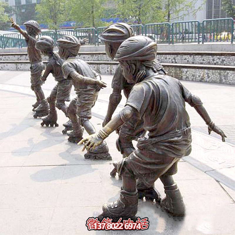 魔力旱冰滑板，讓小孩在廣場(chǎng)體驗(yàn)健康運(yùn)動(dòng)