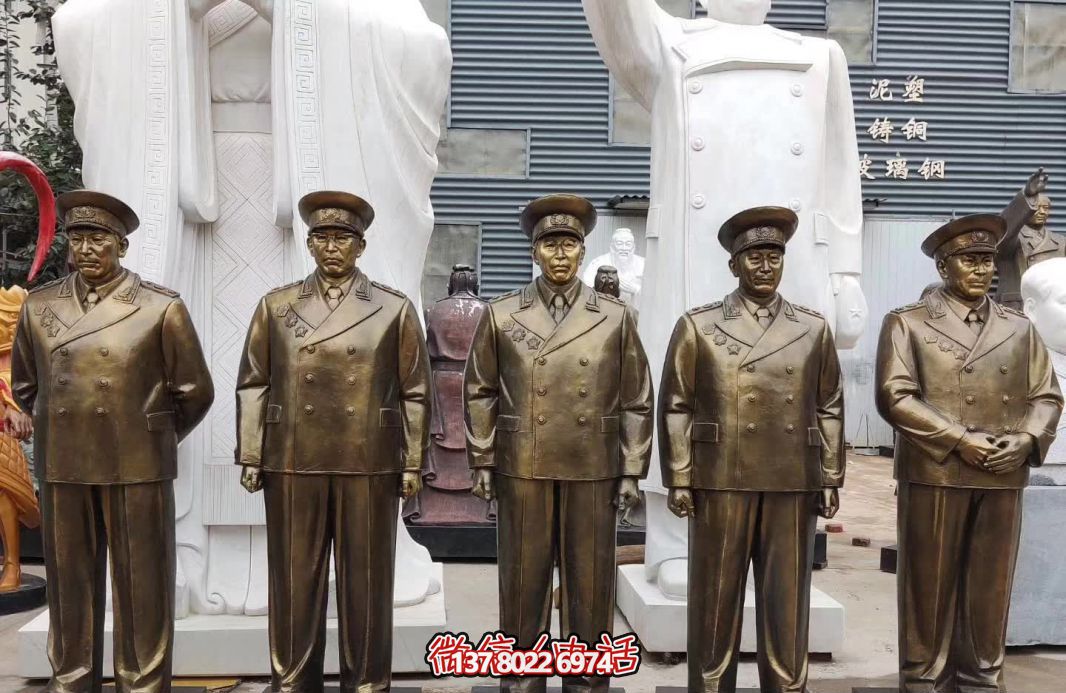 仿銅偉人元帥玻璃鋼雕塑，締造景區(qū)世界十大經(jīng)典