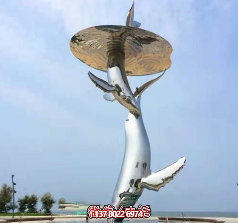 不銹鋼海豚雕塑，為戶外游泳添彩