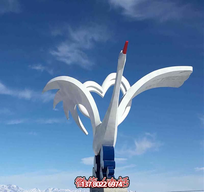 不銹鋼愛(ài)心鶴雕塑，點(diǎn)亮廣場(chǎng)創(chuàng)意之美