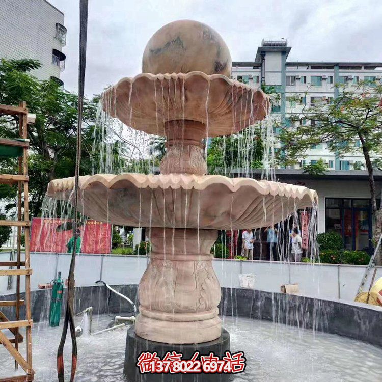 歐式大理石石雕流水噴泉，紅晚霞點綴