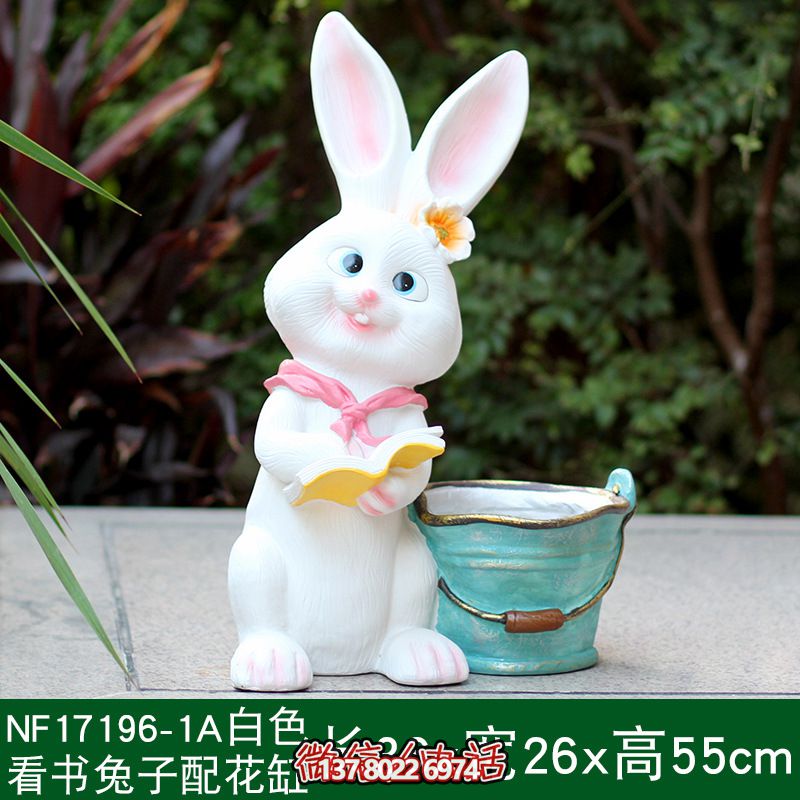 玻璃鋼兔子雕塑，為公園增色