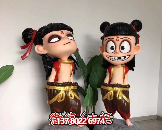 玻璃鋼哪吒雕塑精美彩繪，給景區(qū)園林增色不少