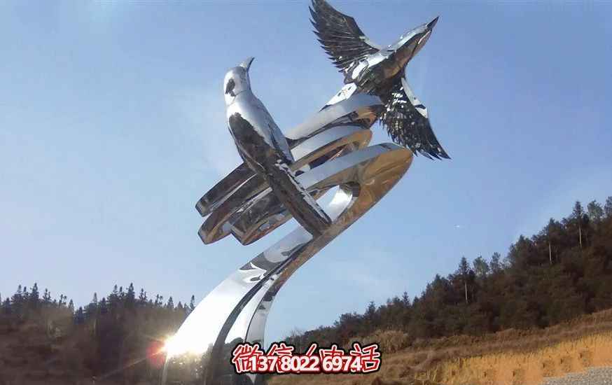 不銹鋼和平鴿雕塑，營造和諧的園林景觀