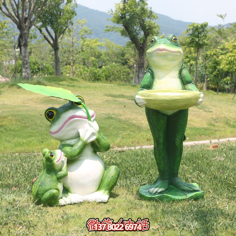 玻璃鋼創(chuàng)意青蛙雕塑，給游樂園帶來新的游樂體驗