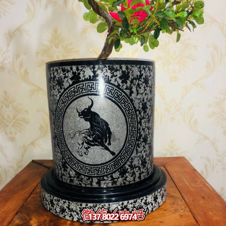 手工精美石雕花盆，點亮您的室外空間