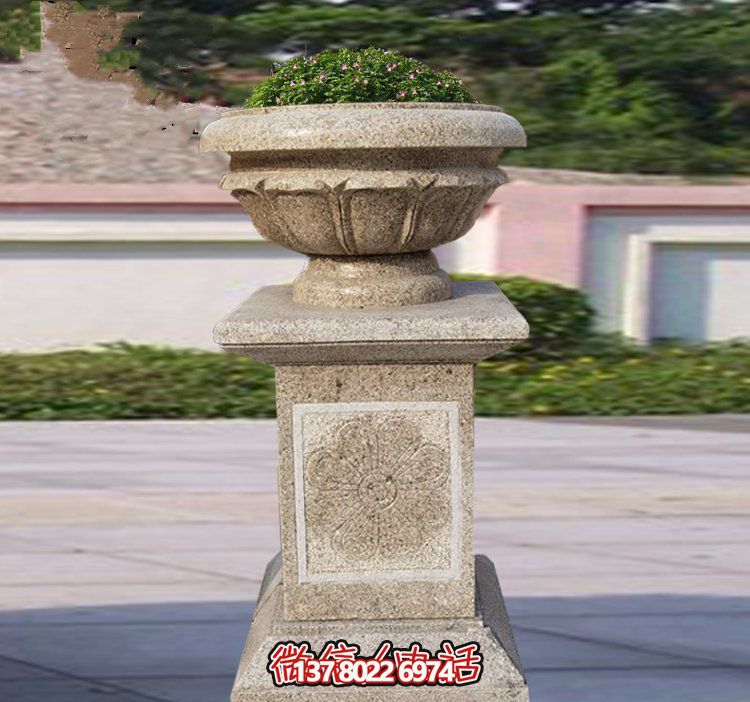 精美石雕花缽，添彰歐式庭院裝飾