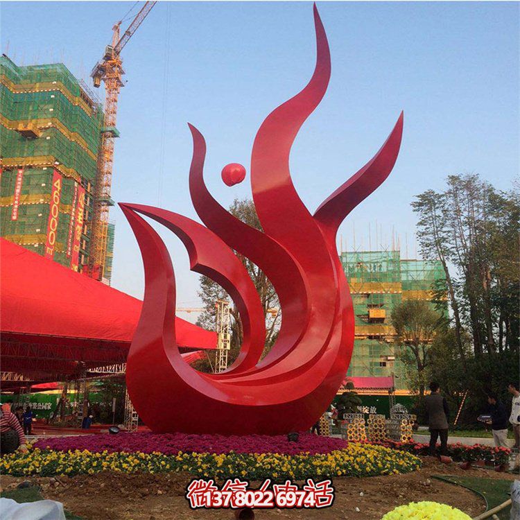 精美不銹鋼鳳凰雕塑，點綴精致小區(qū)、別墅環(huán)境