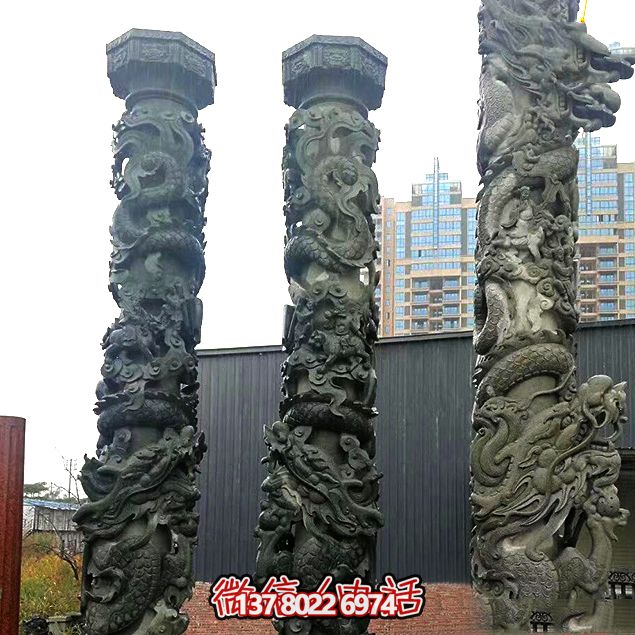 仿青石中國龍柱，為酒店門前增添靈動氣息
