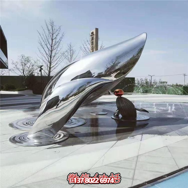 現(xiàn)代不銹鋼大型創(chuàng)意景觀雕塑，美化城市廣場(chǎng)