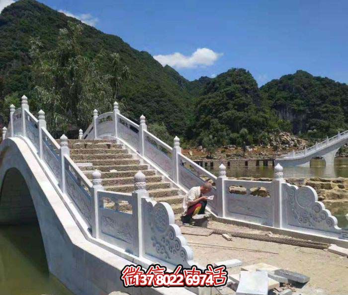 石拱橋，精美漢白玉欄桿，美景美景