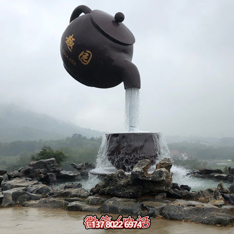這款創(chuàng)意玻璃鋼懸空流水擺件，是一款非常適合大型園林景區(qū)及戶外空間裝飾的藝術(shù)品