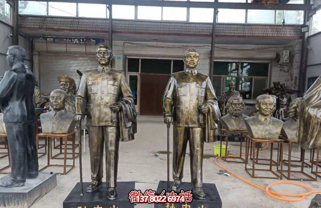 仿銅玻璃鋼孫中山雕塑，點(diǎn)亮校園景區(qū)