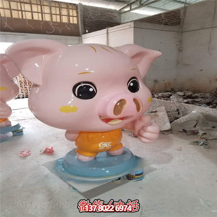 玻璃鋼豬雕塑，為您的店鋪、戶外公園增添熱鬧氣氛