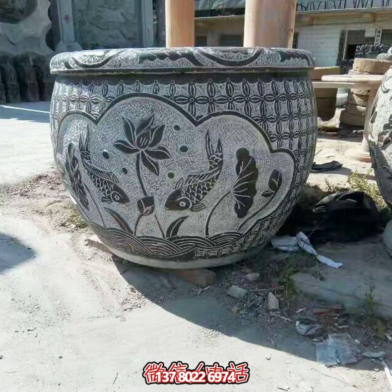 青石雙魚蓮花雕塑，養(yǎng)花缸精美裝飾