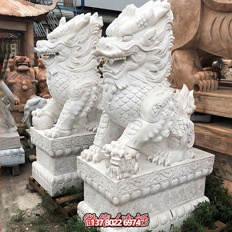 大型漢白玉石雕麒麟雕塑，為您的庭院門口增添獨特景觀