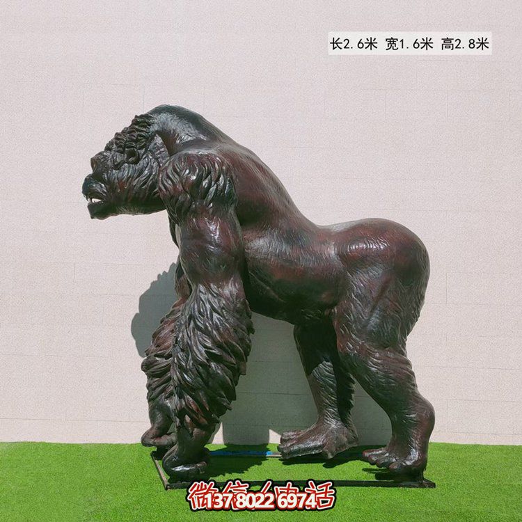 玻璃鋼仿真大猩猩動物雕塑，點綴游樂園游樂擺放