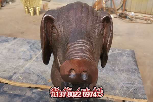室外豬頭石雕雕塑，添加歡樂氣氛
