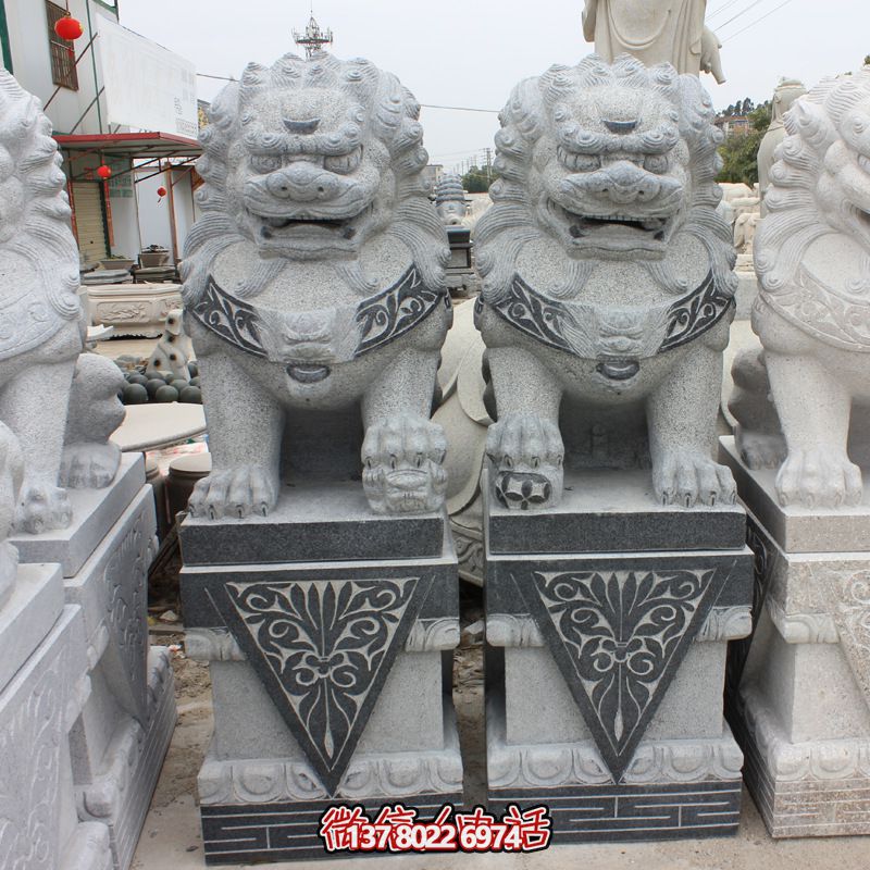 庭院青石一對石雕大型動(dòng)物獅子雕塑 庭院青石一對石雕大型動(dòng)物獅子雕塑